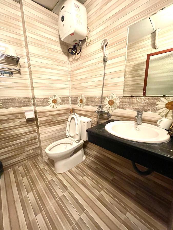 Thu Ha Sea View Hotel Dong Khe Sau Екстериор снимка