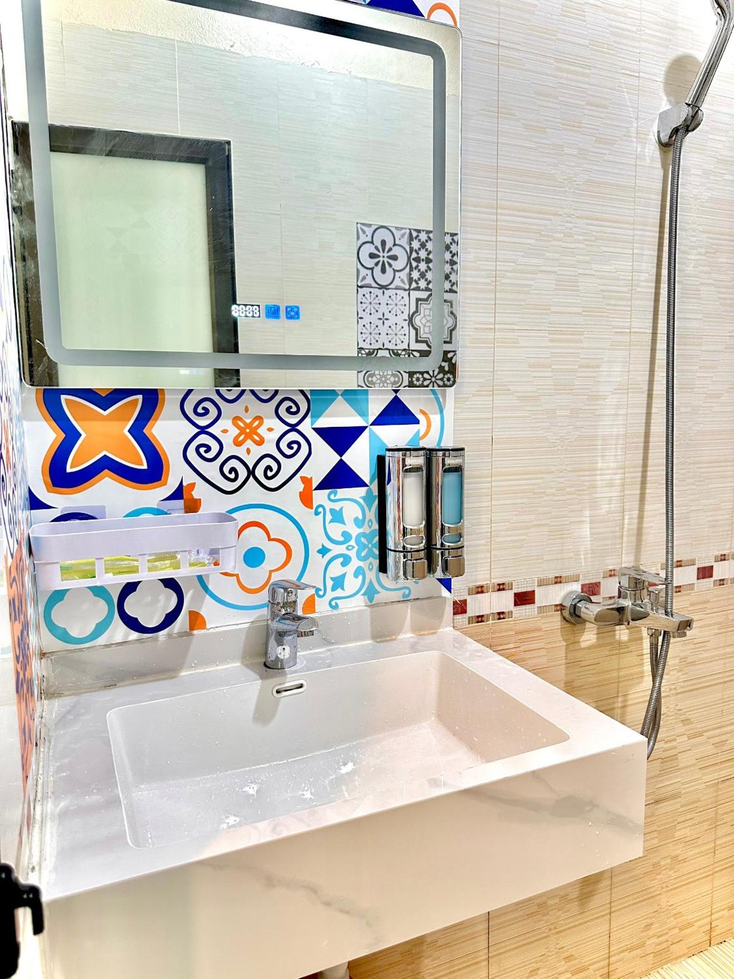 Thu Ha Sea View Hotel Dong Khe Sau Екстериор снимка